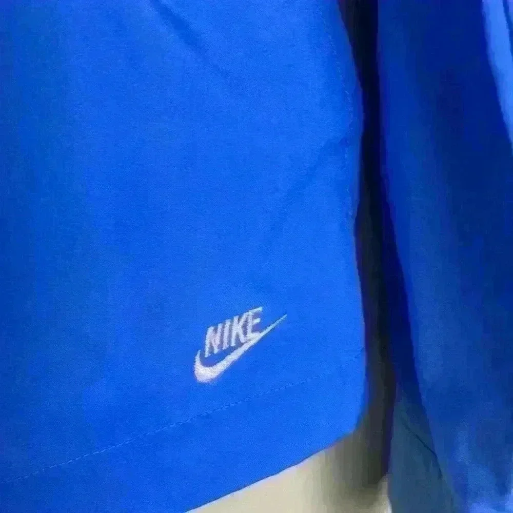 Nike spring, summer,women’s lightweight,long sleeve size large ,